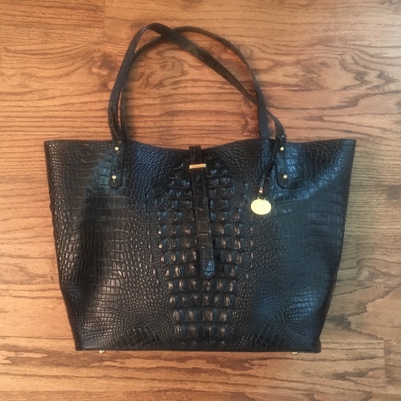 Just reduced!  Brahmin All Day Tote - Picture 2 of 6